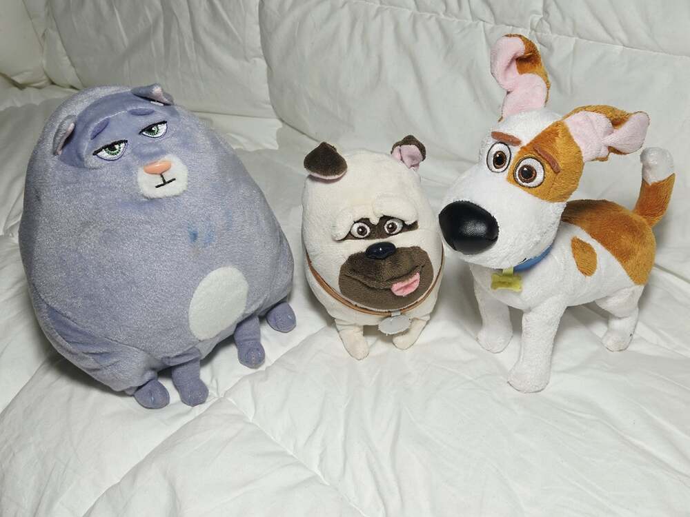 The Secret Life Of Pets Plush Lot 3 Mel Max Chloe Stuffed Retired Discontinued
